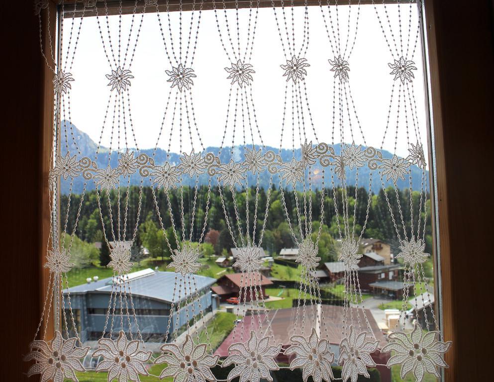 Hotel La Tour D'Ai Leysin Esterno foto